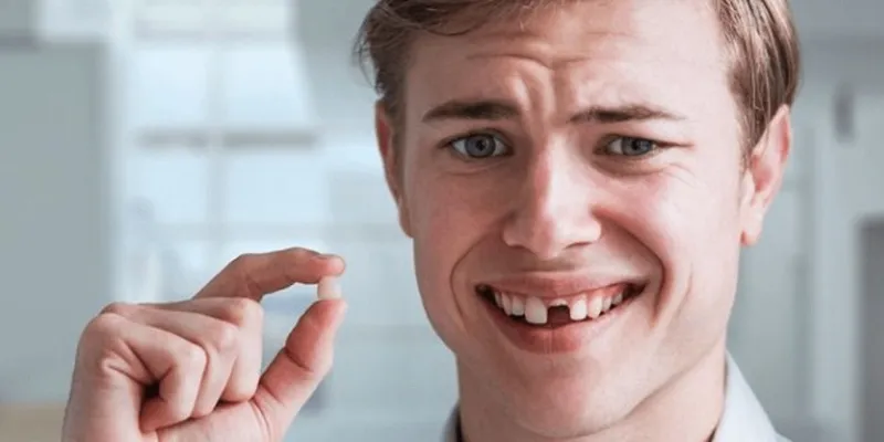 Giấc mơ thấy rụng răng hàm dưới