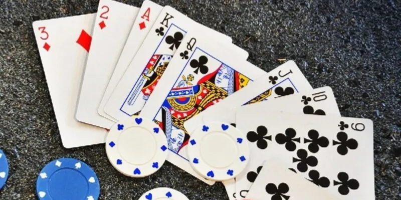 Các thuật ngữ cần biết khi chơi Phỏm