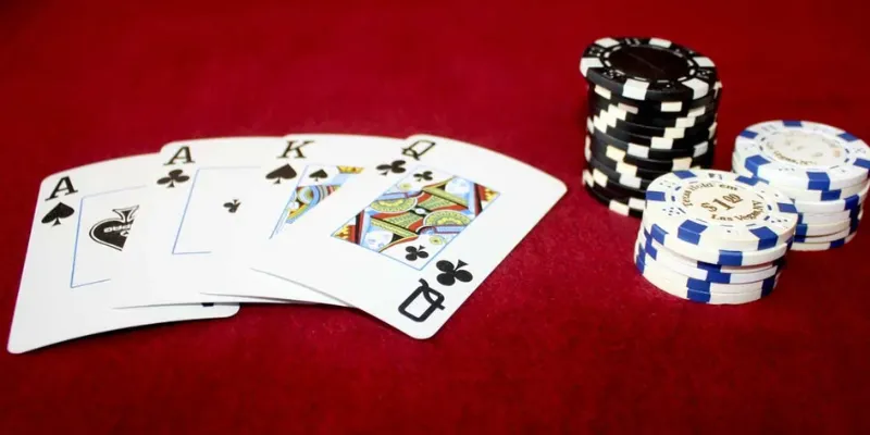 Hướng dẫn cách chơi poker chiến thắng