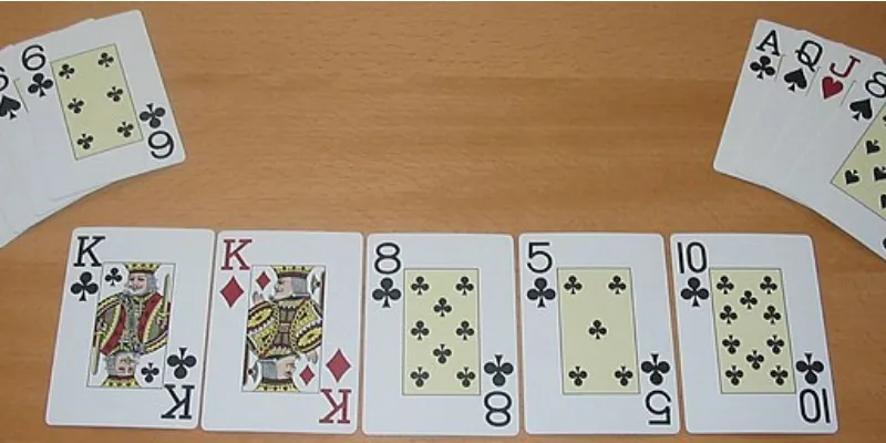 Những điều cần biết về Poker Omaha